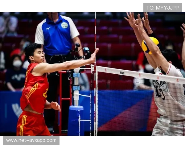 伊朗男排击败中国，三连冠加冕，伊朗男排主攻